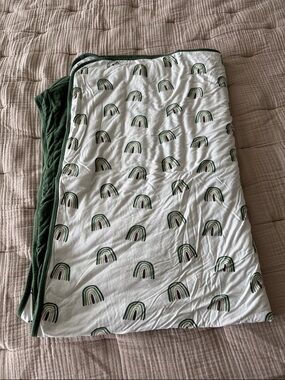 Kyte BABY hunter rainbow 1.0 TOG toddler blanket